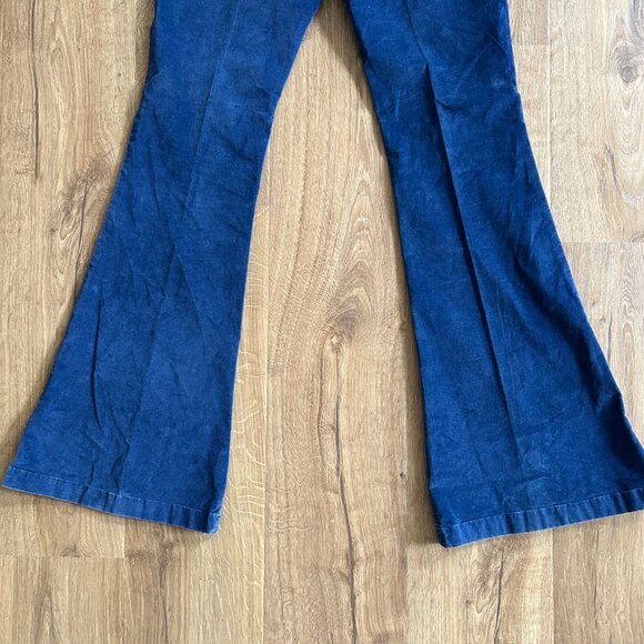 Theory Blue Corduroy Flare Pants – Size 6 Soft Wide Leg Trousers - Picture 10 of 10